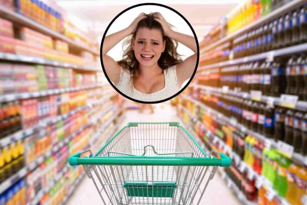 Supermercato lascia l'Italia