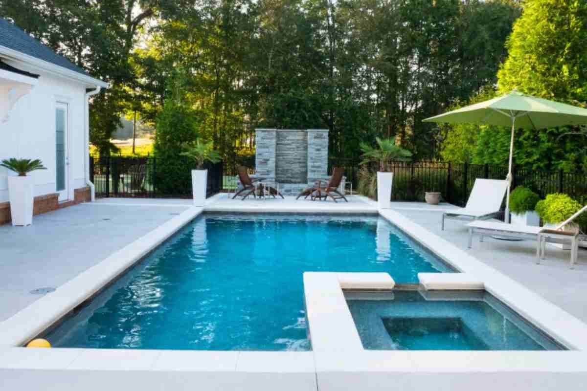 Piscina, controlli Agenzia delle entrate