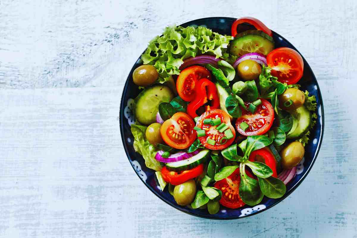 Cibi freschi ma con criterio, come mangiare bene anche col caldo