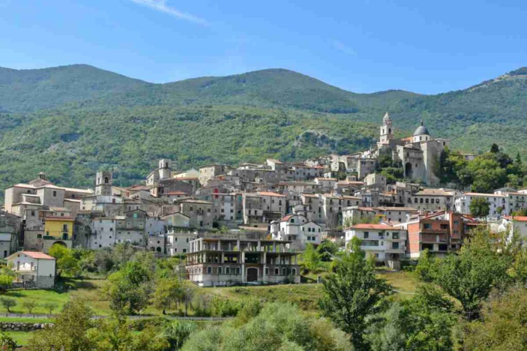 Borghi antichissimi