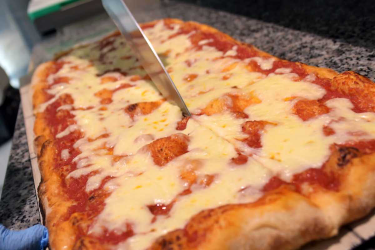 Pizza in teglia