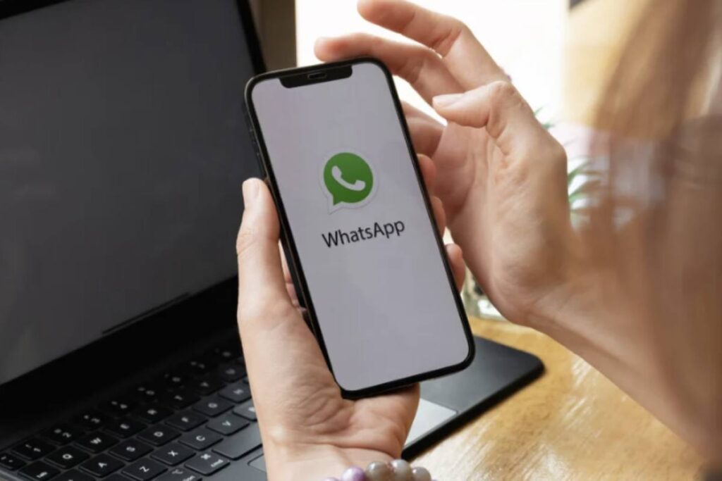 Negli ultimi giorni, è stata rilasciata per gli sviluppatori la versione beta 2.25.21.8 di WhatsApp per Android,