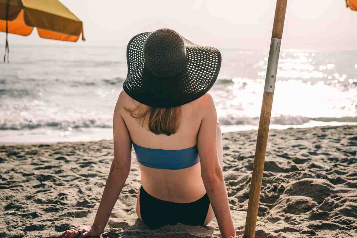 come abbattere stress sotto l'ombrellone