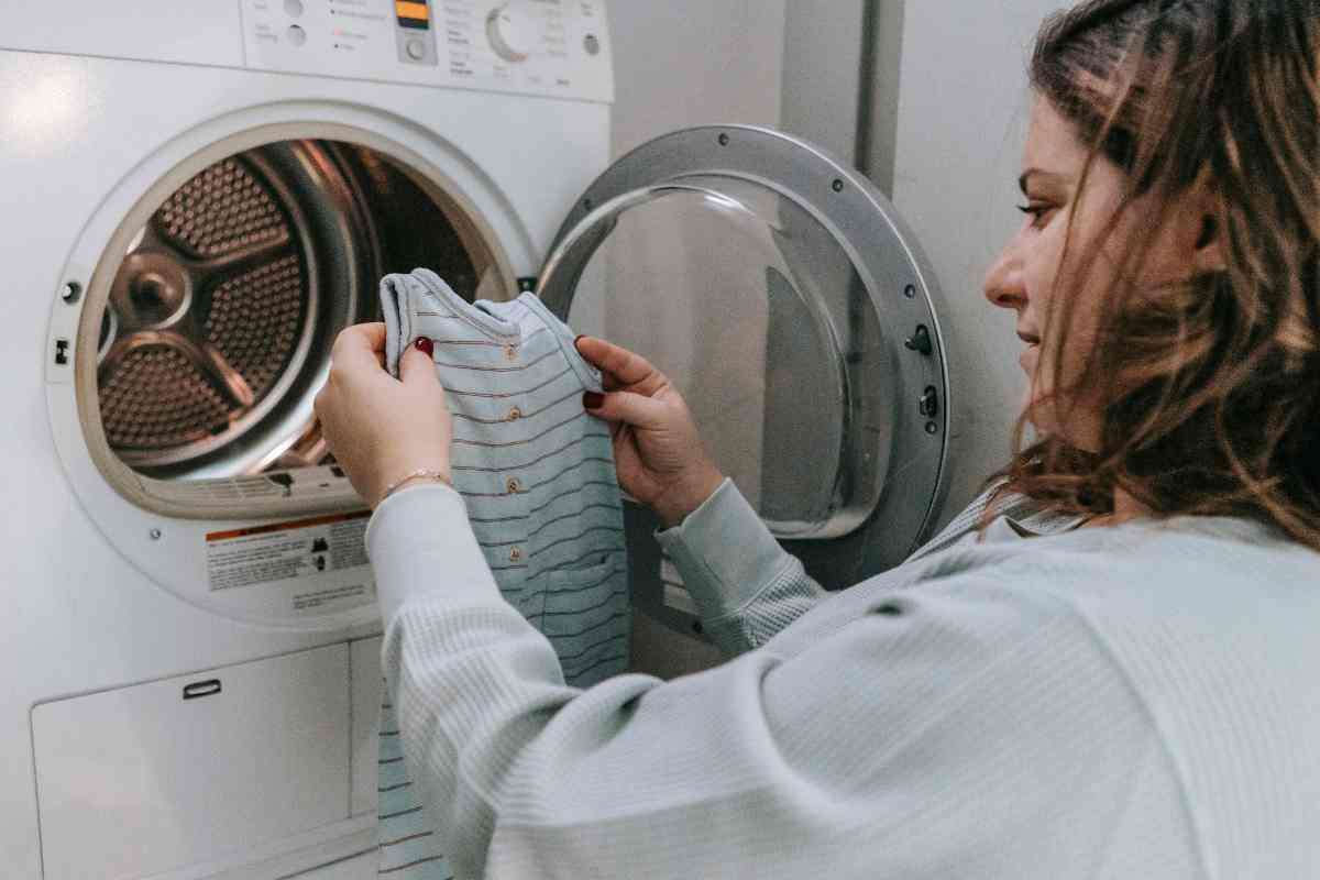 Apri qui nella lavatrice e preparati a vedere l’orrore, ecco i dettagli